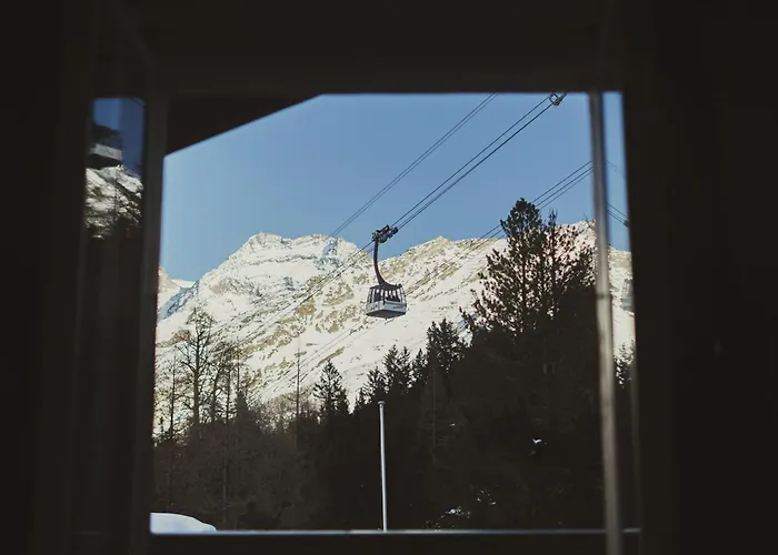 The Larix Ski-in Ski-out Hotel 3*