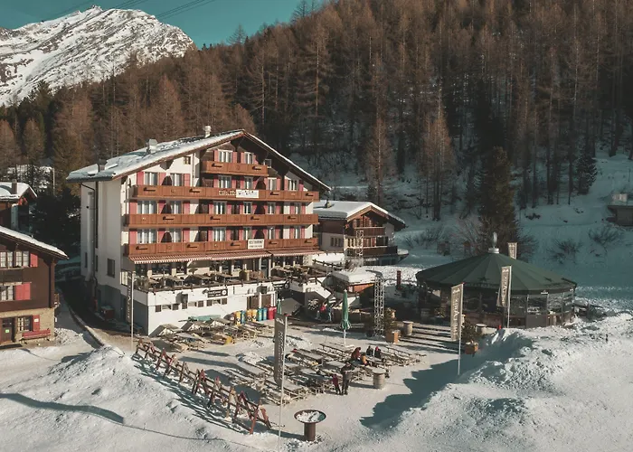 The Larix Ski-in Ski-out Saas-Fee