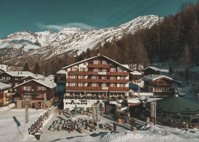 The Larix Ski-in Ski-out Szálloda