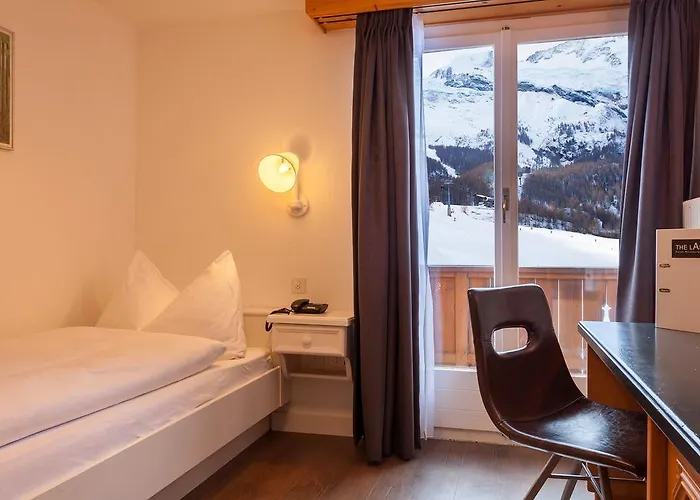 The Larix Ski-in Ski-out 3*